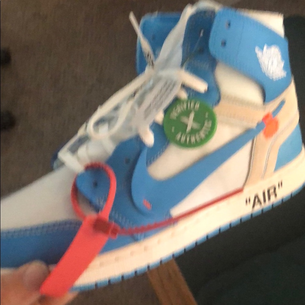 Shoes!! - Picture 3 of 8
